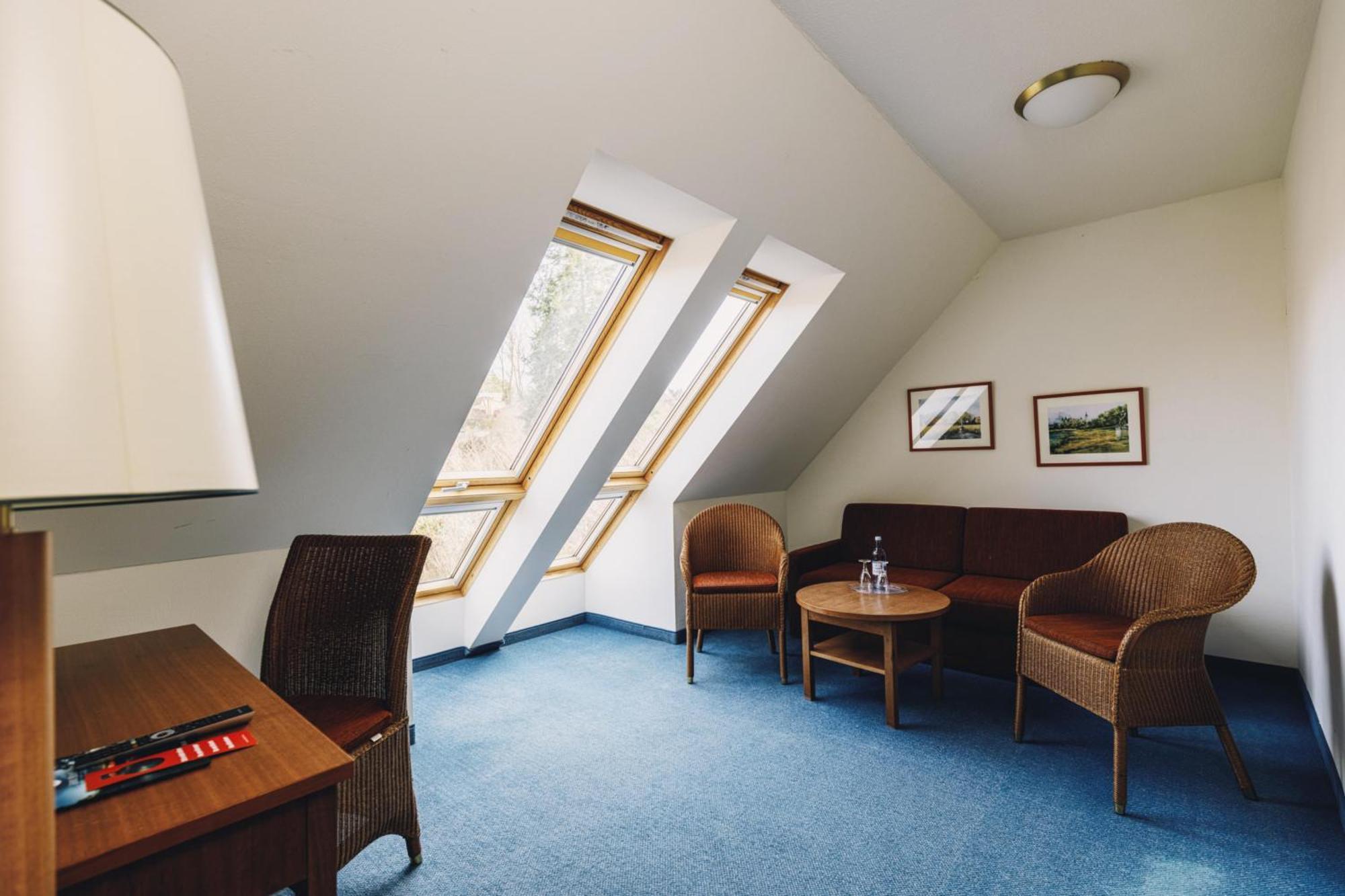 Seehotel Heidehof Klein Nemerow Exterior photo